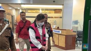 Kejagung Serahkan 10 Tersangka Korupsi Timah