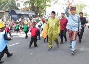 Antusias Pj Gubernur Sugito Saksikan Pawai Karnaval HUT Ke-79 RI, Wujud Refleksi Diri