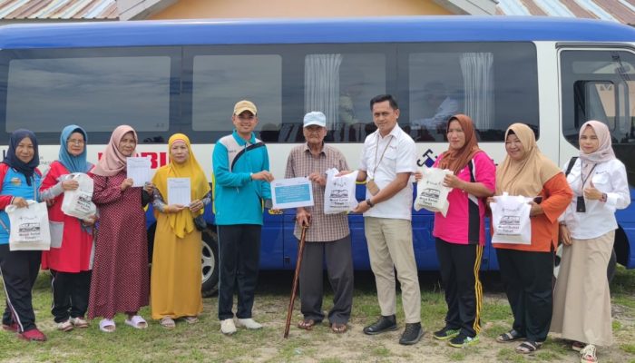Mobil Sehat PT Timah Kembali Hadir di Desa Gemuruh, Ratusan Warga Antusias Ikuti Berobat Gratis