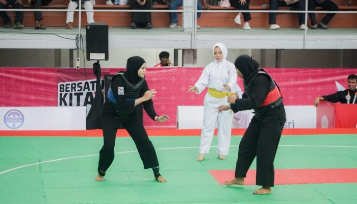 Menang TKO Atas Atlet Jabar, Atika Putriani Sumbang Emas untuk Babel
