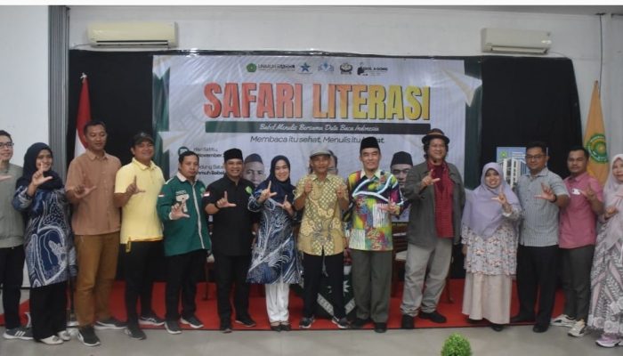 Gol A Gong Berikan Pelatihan di Unmuh Babel, Peserta Antusias Menulis Kisah Inspiratif