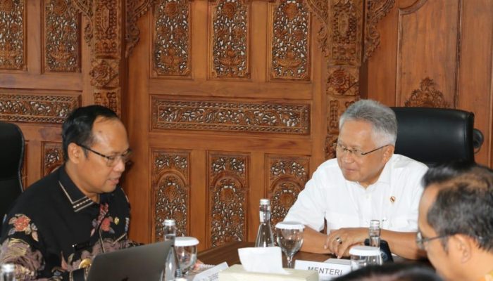 Audiensi dengan Mendikti Saintek, Pj Gubernur Sugito Paparkan 5 Lokasi Alternatif Sekolah Unggulan Garuda