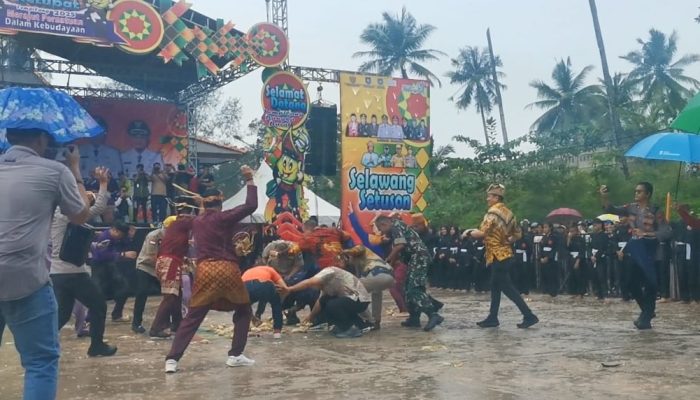 Hadiri Pesta Adat Perang Ketupat, BPJ: Budaya dan Adat Bisa Mempersatukan Kita Semua