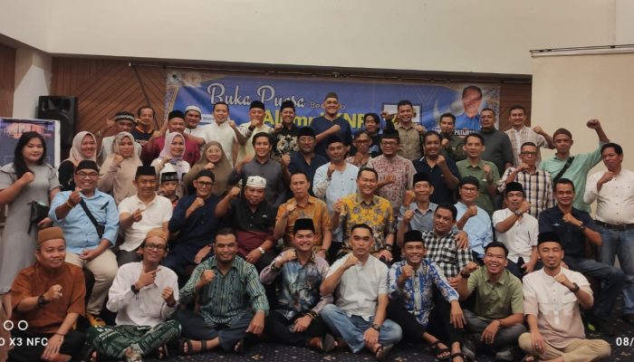 Ketua Komisi Xll DPR RI Bambang Patijaya Gelar Buka Puasa Bersama Alumni KNPI Provinsi Babel