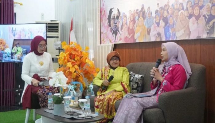 GM PLN UIW Babel Tegaskan Pentingnya Penguatan Budaya Perusahaan dalam Talk Show Hari Kartini 2025 di Belitung