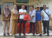 PT Timah Serahkan Bantuan Makanan Cepat Saji Bagi Warga Pangkalpinang Terdampak Banjir