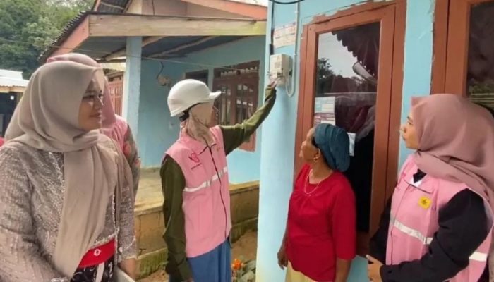 Srikandi PLN UP3 Belitung Terangi Hari Kartini Melalui Program LUTD