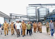 Pastikan Distribusi dan Harga Stabil, Gubernur Hidayat Arsani Tinjau Produksi Minyak Sawit di Belitung Timur