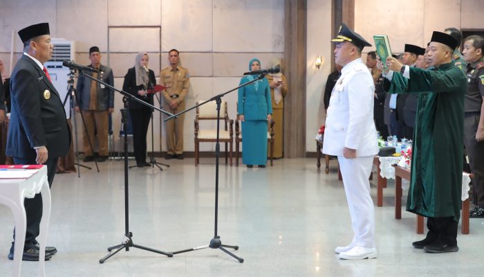 Pelantikan Pj Bupati Bangka, Gubernur Hidayat Ingatkan Netralitas dan Fokus pada Stabilitas Jelang Pilkada