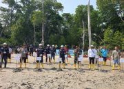 Langkah Nyata PT Timah Dalam Peringatan Hari Lingkungan Hidup Sedunia, Tanam Ribuan Pohon Mangrove di Pesisir Pantai Tanjung Labun Untuk Cegah Abrasi