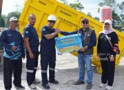 Bantu Penanganan Sampah, PT Timah Dukung Perbaikan Kontainer Sampah di Kabupaten Bangka