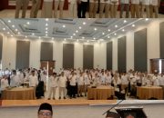 Diberi Kartu Anggota Kader Partai, Molen: Gerindra Adalah Rumah Lama Saya