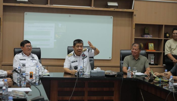 Gubernur Hidayat Yakinkan Petani Beltim Alih Tanam Kelapa, Investasi Bernilai Triliunan Rupiah