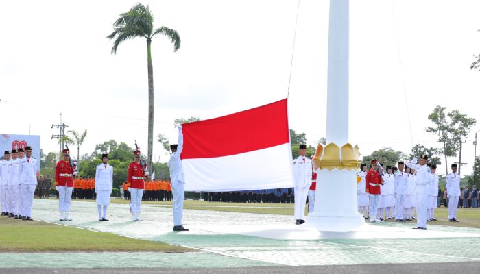 Upacara HUT ke-80 RI Berlangsung Khidmat, Gubernur Hidayat Arsani: Semangat Kemerdekaan Harus Kita Lanjutkan