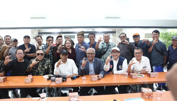 Duet Akhmad Munir & Atal Depari Resmi Daftar Caketum dan Calon Ketua DK PWI Pusat 2025-2030