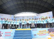 Lepas Ribuan Peserta Jalan Sehat Hari Listrik Nasional ke-80, Gubernur Hidayat Ingatkan Masyarakat Soal ini