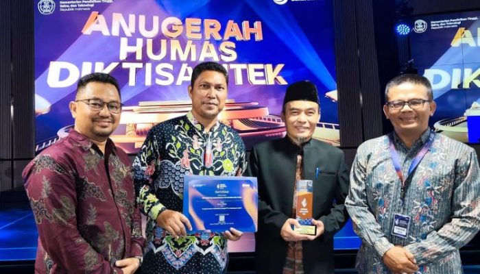 Kolaborasi Humas–IT Berbuah Prestasi, Unmuh Babel Raih Anugerah Diktisaintek 2025