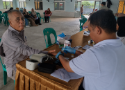 Hadir di Desa Padang, Mobil Sehat PT TIMAH Berikan Pelayanan Kesehatan Gratis