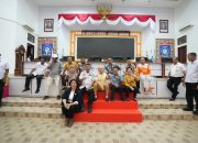 Pimpinan DPRD Babel dan Gubernur Temui Mahasiswa UBB yang Berdemo di DPRD Babel