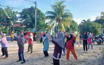 Tetap Bugar di Usia Senja, Lansia di Mentok Antusias Ikuti Senam Sehat Bersama PT TIMAH