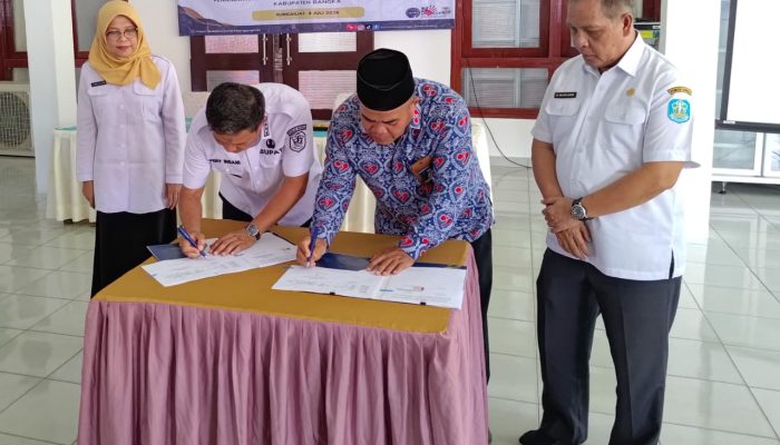 Perkuat Program GENTING, Pemkab Bangka Tandatangai MOU Dengan Kemendukbangda/BKKBN Perwakilan Babel