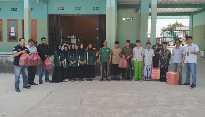 Rayakan HUT ke- 50 Tahun, PT TIMAH Berbagi Kebahagiaan Bersama Ratusan Santri di Bangka Selatan