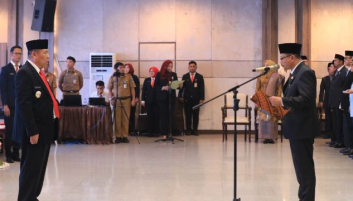 Walikota Pangkalpinang Saparudin Masyarif Hadiri Pelantikan Fery Afriyanto Sebagai Sekda Babel