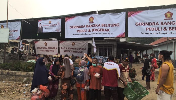 Erzaldi Kerahkan Kader Gerindra Bantu Korban Kebakaran Serdang